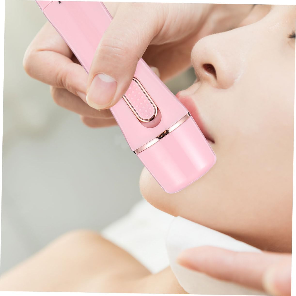 Ipetboom USB Rechargeable Removal Device for Women Painless Body Shaver Eyebrow Trimmer Nose Hair Trimmer Lightweight Portable for Travel - Image 8