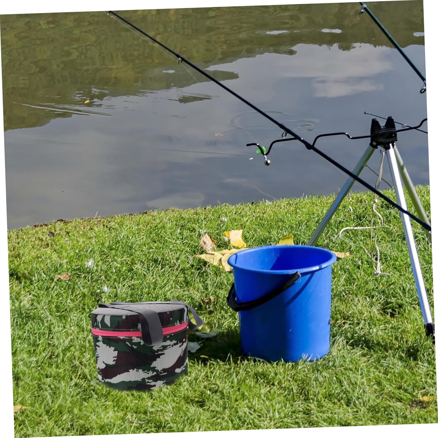 Lightweight Gardening Stool with Tool Pouch Portable Multi-Functional Camp Seat for Fishing Hiking and Outdoor Activities Durable and Cloth Design - Image 9